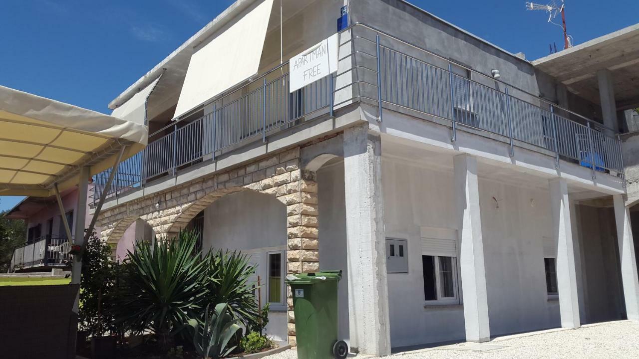 ביבינייה Apartmani Lamani מראה חיצוני תמונה