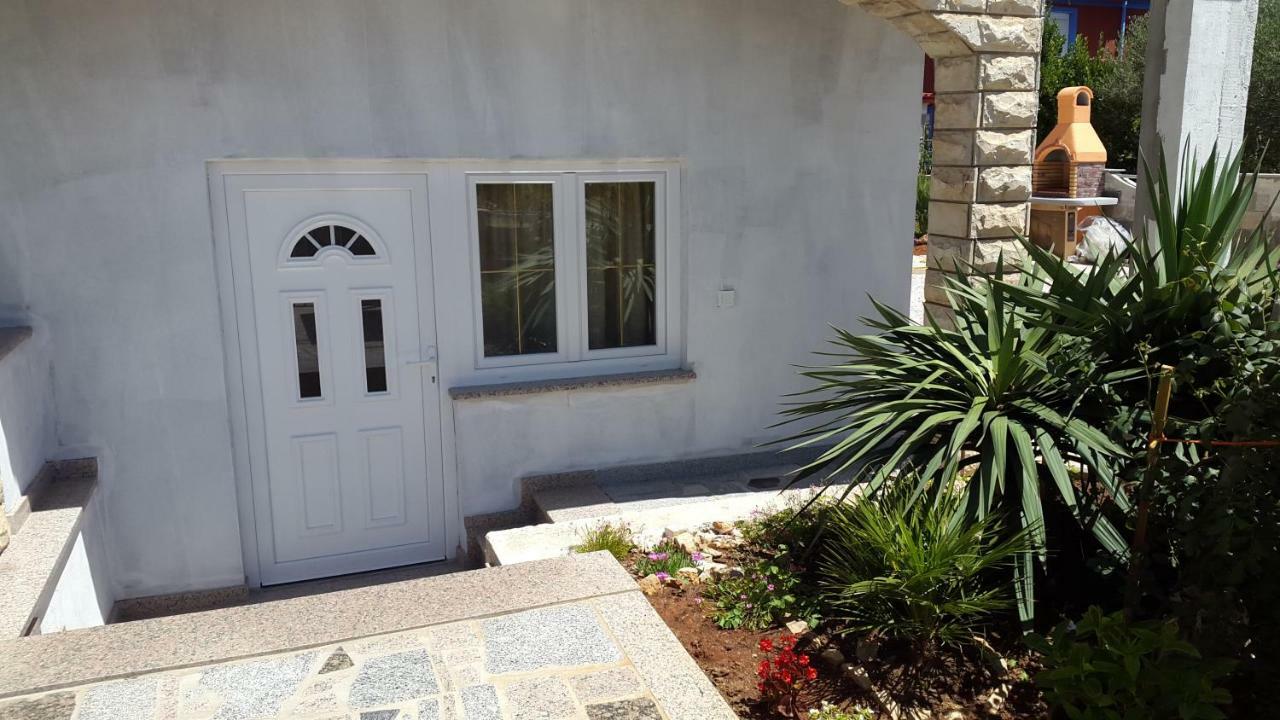 ביבינייה Apartmani Lamani מראה חיצוני תמונה